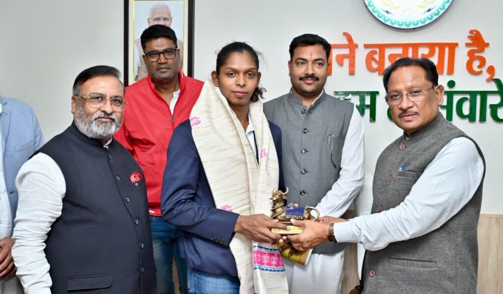 1764237353_6a394db481d4b4323a1d