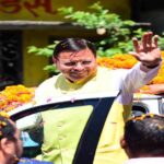 Uttarakhand News: सैनिक सम्मान समारोह में शामिल हुए CM धामी, वीर जवानों को दी श्रद्धांजलि और ‘सैनिक सुविधा केंद्र’ का किया उद्घाटन….