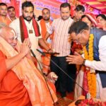 तेंदुवा धाम में श्रीराम कथा का भव्य शुभारंभ: मुख्यमंत्री विष्णु देव साय ने लिया संतों का आशीर्वाद…..