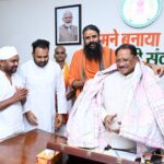 शिक्षा के साथ संस्कारों का समावेश हमारी प्राथमिकता : मुख्यमंत्री श्री विष्णु देव साय।     भारतीय ज्ञान परंपरा और आधुनिक शिक्षा का समन्वय कर रही है राज्य सरकार : मुख्यमंत्री श्री साय।     स्कूली शिक्षा में भारतीय संस्कृति और आध्यात्मिक मूल्यों की पुनर्स्थापना का संत समाज ने किया स्वागत।