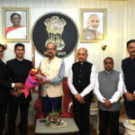 राज्यपाल रमेन डेका से परिवीक्षाधीन आईएएस अधिकारियों ने की सौजन्य भेंट……