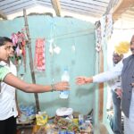 ’जब मुख्यमंत्री रुके एक छोटी-सी किराना दुकान पर… और सामने थी बदलाव की बड़ी कहानी’, मुख्यमंत्री विष्णु देव साय ने पानी की बोतल खरीदकर बढ़ाया हौसला, कहा- यही है नए बीजापुर की तस्वीर……